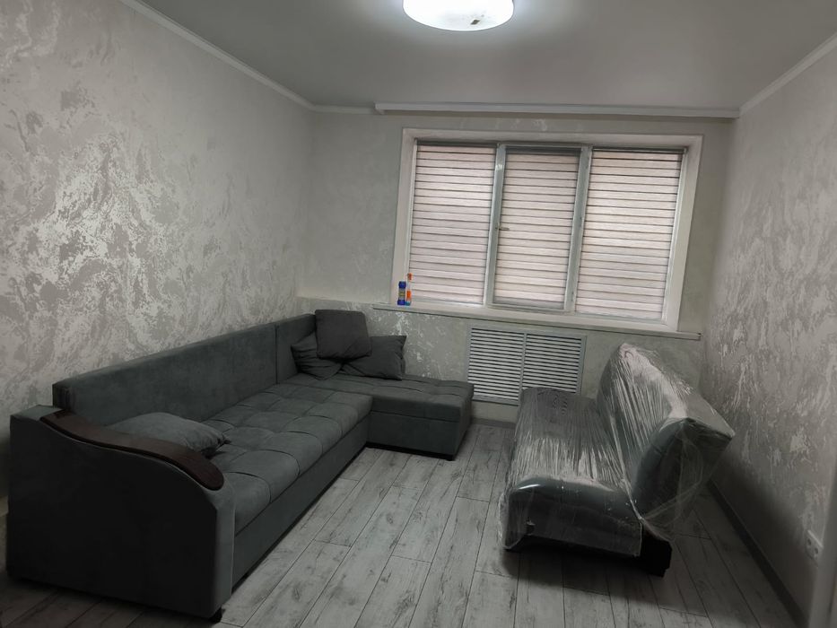 Сдам в аренду 4-х ком. квартиру