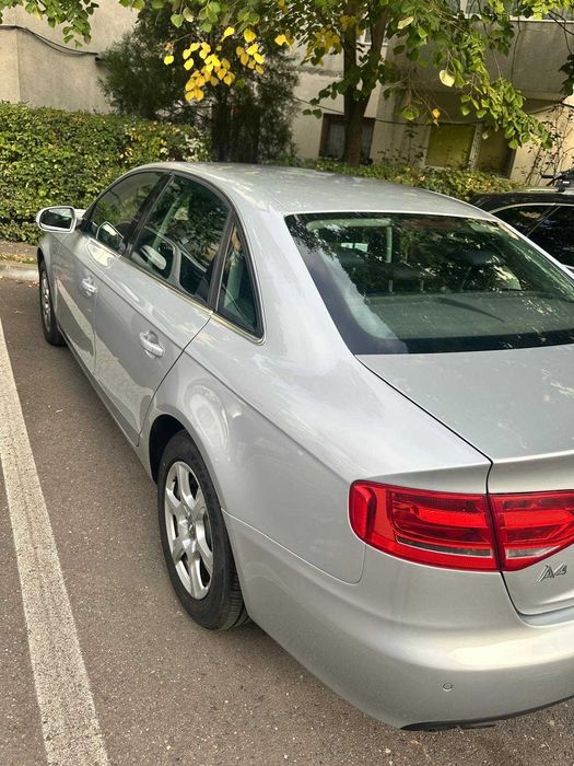 Audi A4 Limuzina