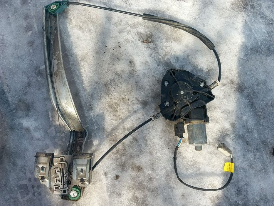 Продам запчасти на приору