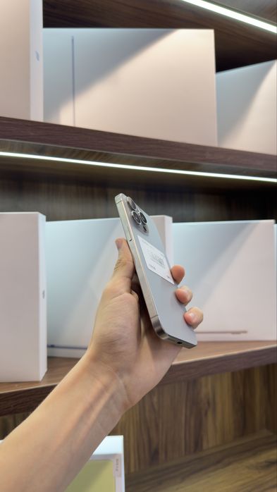 iphone 15 pro max naxtka