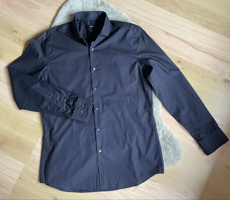 Hugo Boss, оригинални мъжки ризи, размер 42 / 16½.