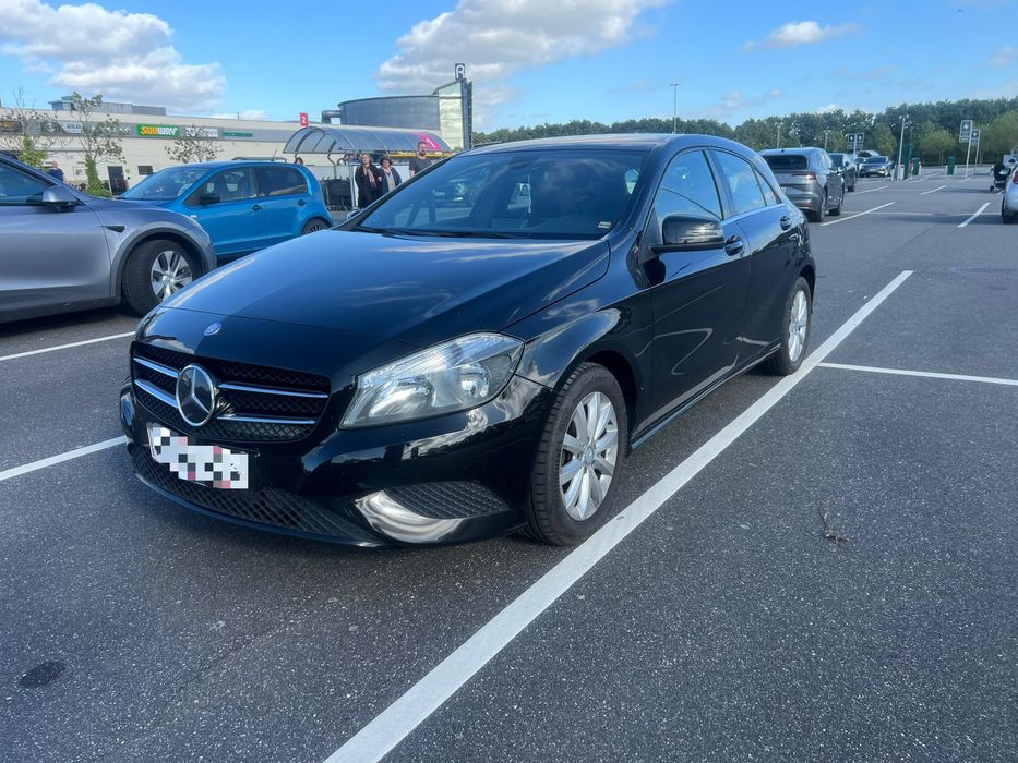 Mercedes Benz A180 2015