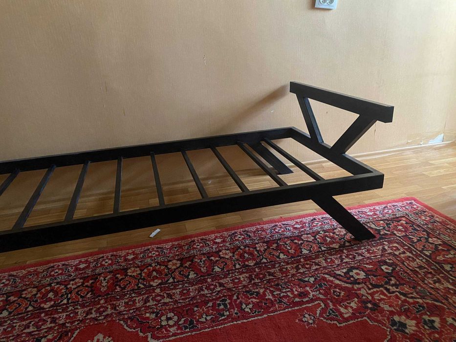 Односпалка кровать