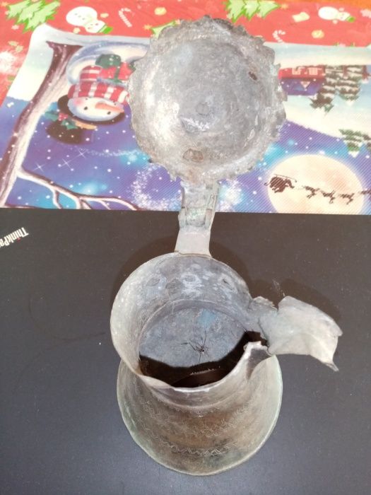 Джезве Автентично Турско Патина. Здраво Много орнаменти и шарки.