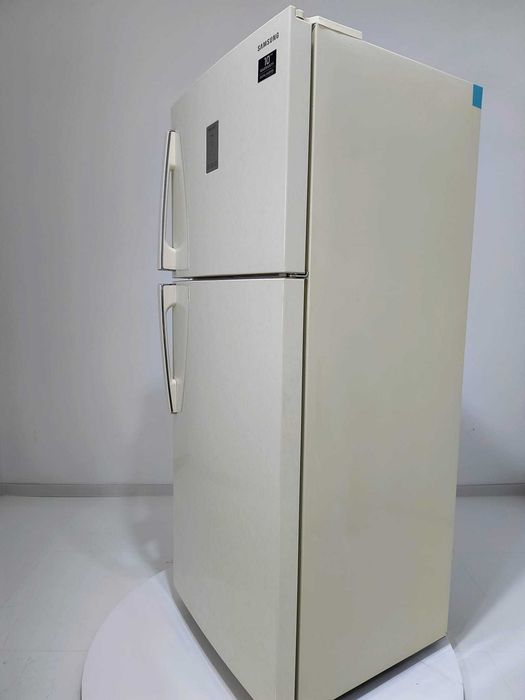Frigider SAMSUNG BEJ NR B112