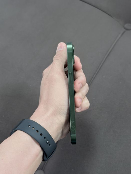 iPhone 13 256 зеленый
