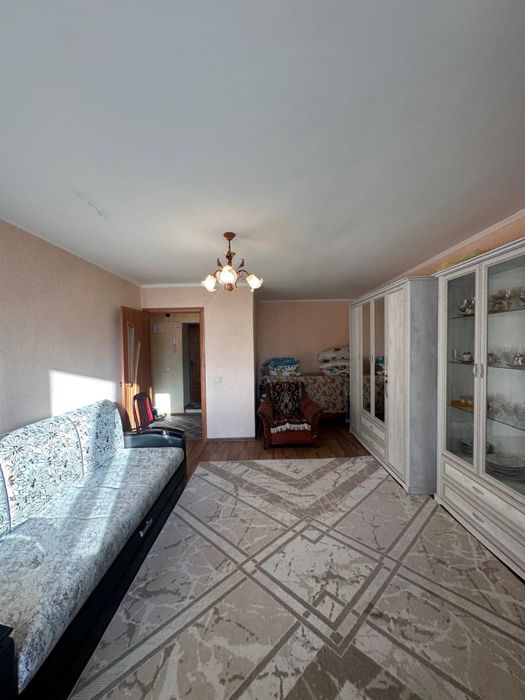 1 комн Школьник продаем