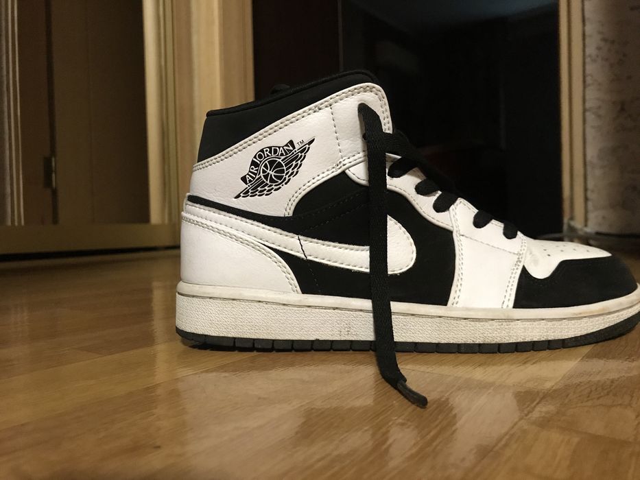 Air Jordan кроссовки