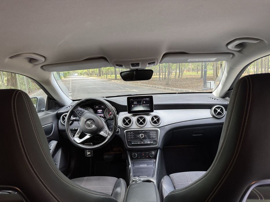 Mercedes-Benz CLA 200 D - 4 MATIC