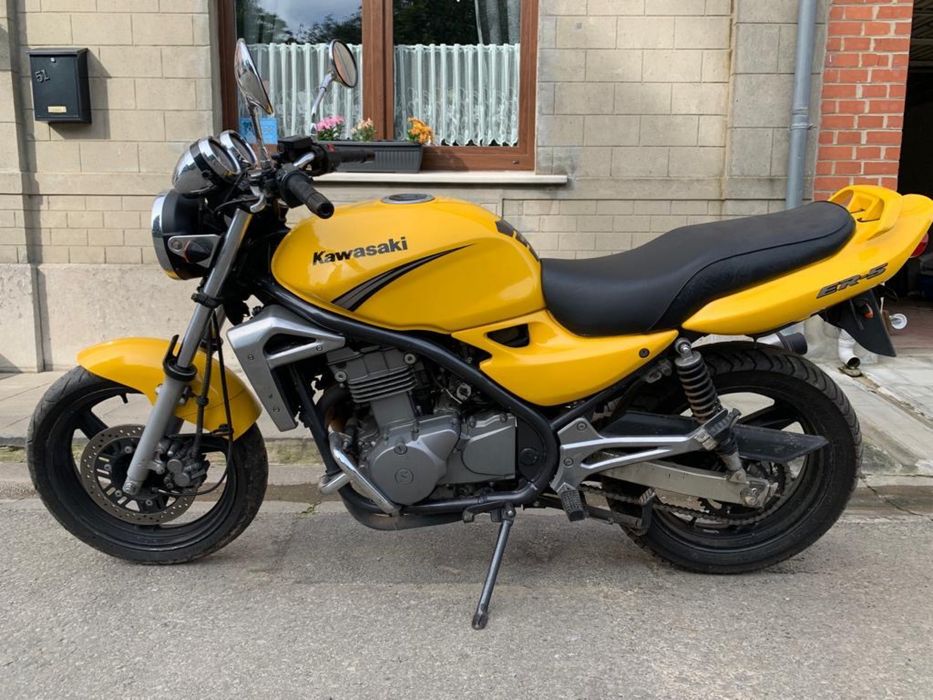Motocicleta kawasaki Er5