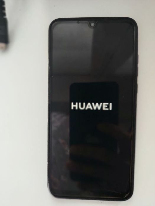 Продам Huawei P30 Lite (128 GB)