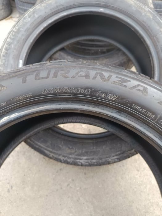 225/50/18 4броя Bridgestone Turanza.Гумите са в перфектно състояние