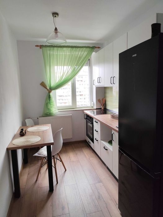 Apartament cu 2 camere de inchiriat