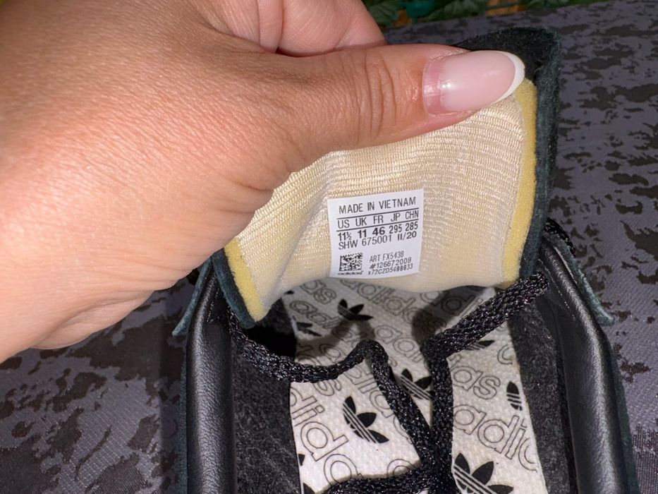 Adidasi ADIDAS nr 46