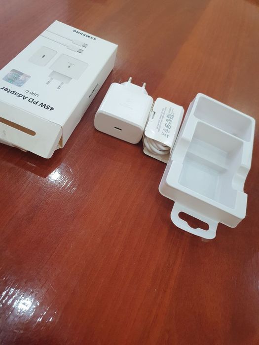 Yangi Samsung 45W PD Adapter