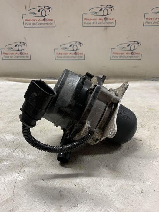 pompa aer secundara porsche macan 3.0 benzina 2015