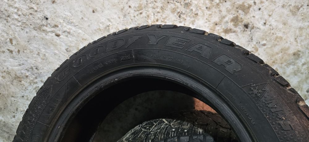 Продаю б/у резину