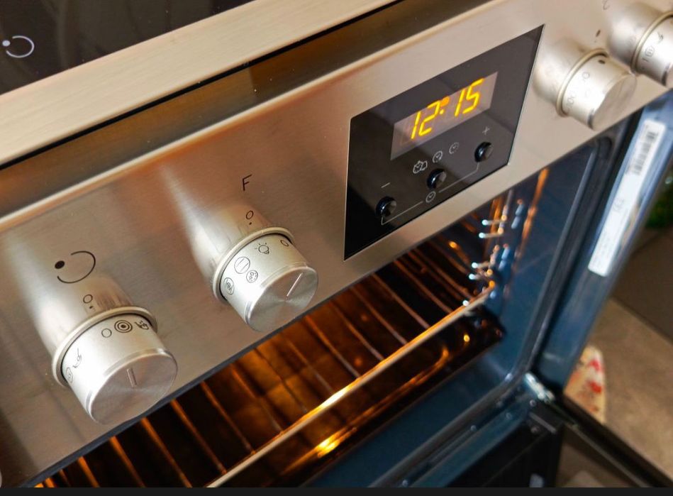 Cuptor și plita electrica