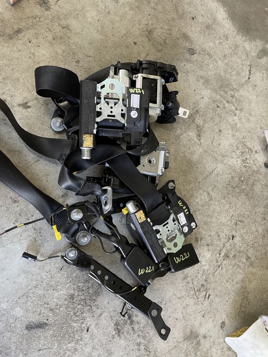 Centura stanga / dreapta Mercedes w221 s long