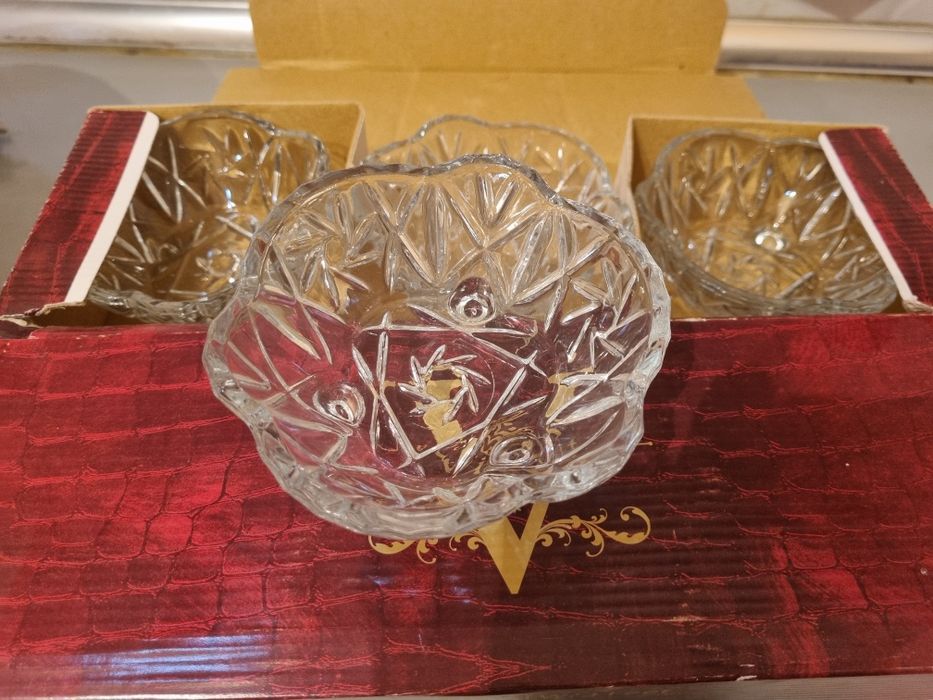 Посуда для дома для праздника