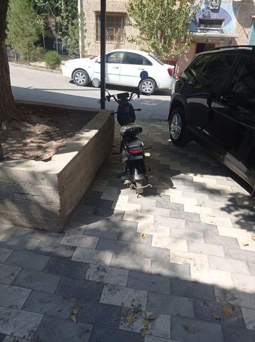 Скутер продается