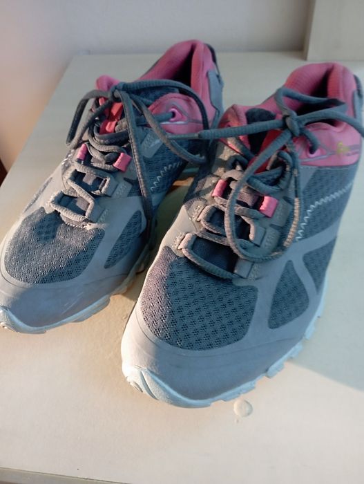 Кроссовки женские Outlander