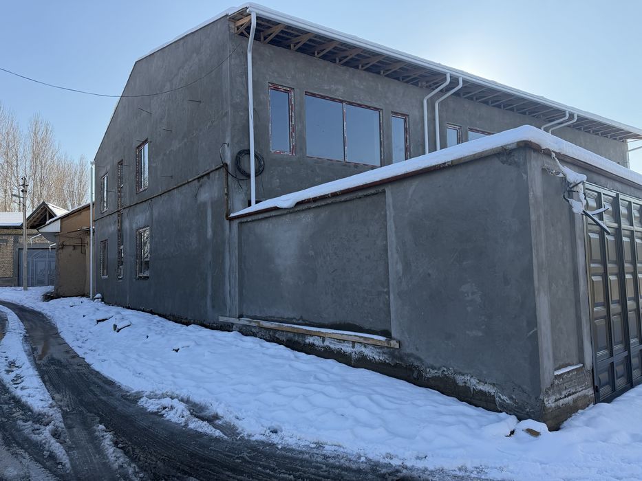 Хасанбой да р-н Енги курилган Участка