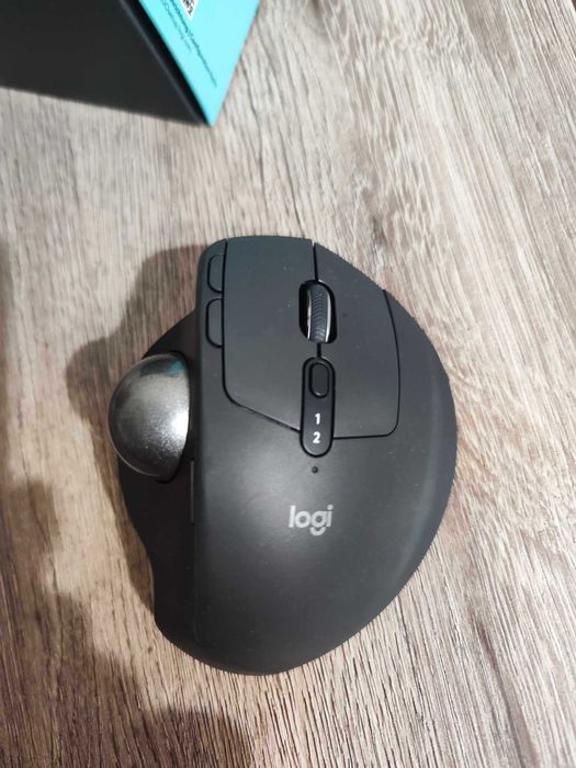 Мишка Logitech MX Ergo