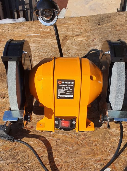 Продам новый нождак.