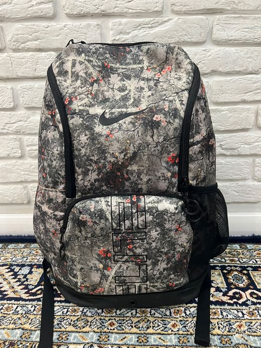 Продам Nike Elite original