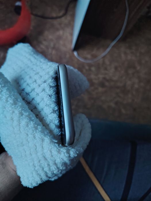 Продаю iPhone 11