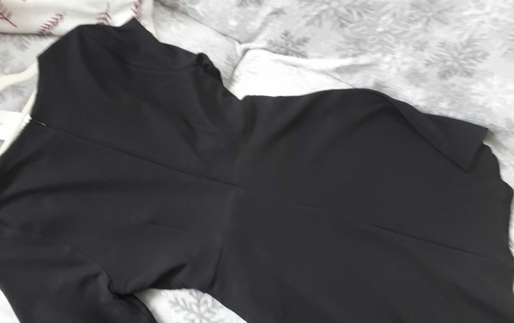 Rochie neagra Dyfashion 38 Nouă