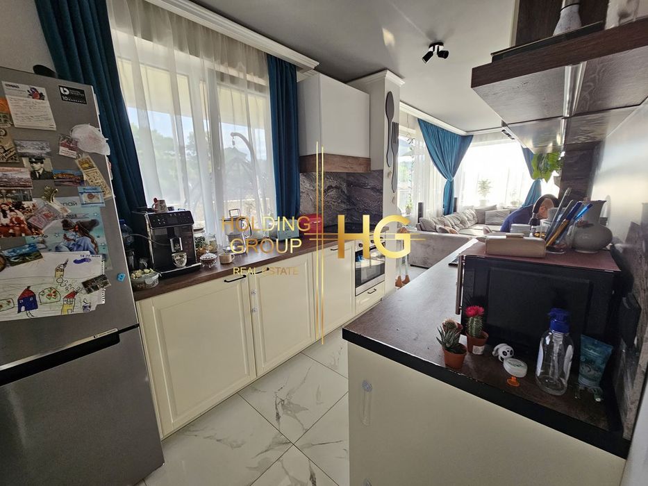 Продава се Тристаен апартамент в Варна, Аспарухово - 92 кв.м за 1522 €/кв.м - Снимка #12