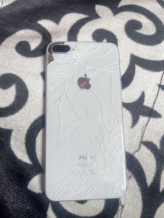 iphone 8 plus 64 гб 100% акб