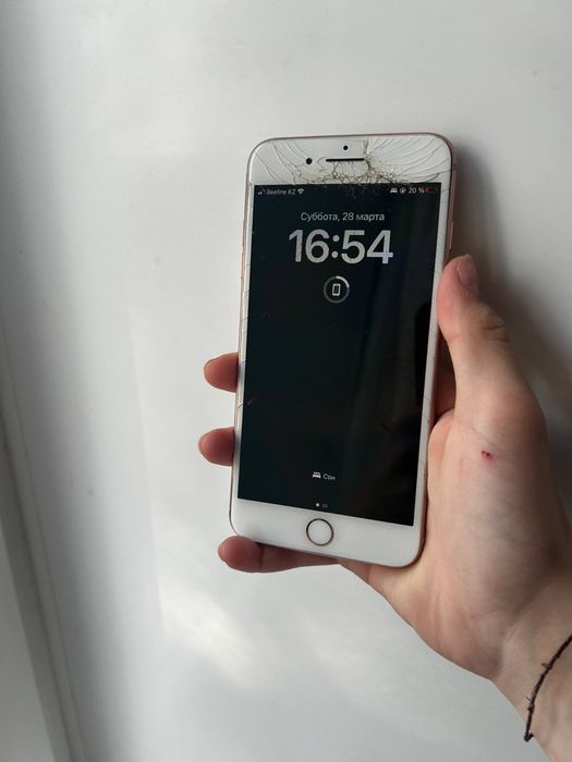 Обменяю 8+ айфон