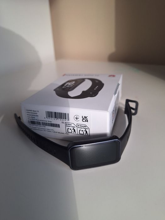 Huawei band 10 smart band