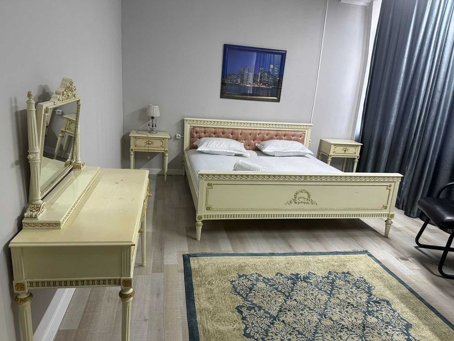 спальный гарнитур людовик