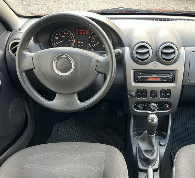DACIA Sandero Stepway 2011 — imagine 4