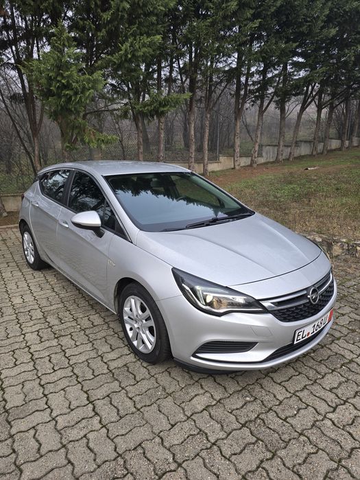 Vând Opel Astra K, an 2019, motor 1.6 Diesel