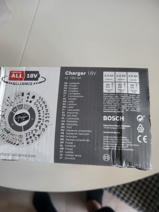 Încărcător Bosch Al 18-44
