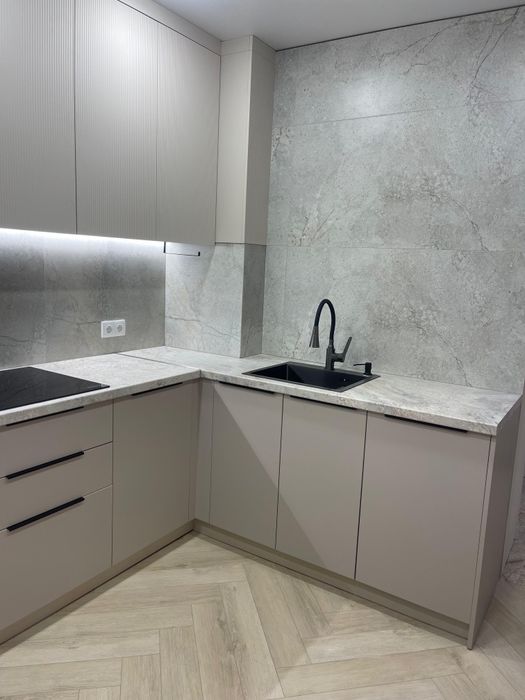 Кафель , керамогранит, укладка