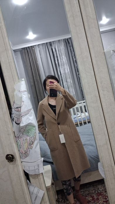 Пальто 42р  S-ка.Новая