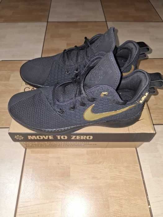 Ghete baschet negre adidasi Nike akron 330 lebron editie limitata