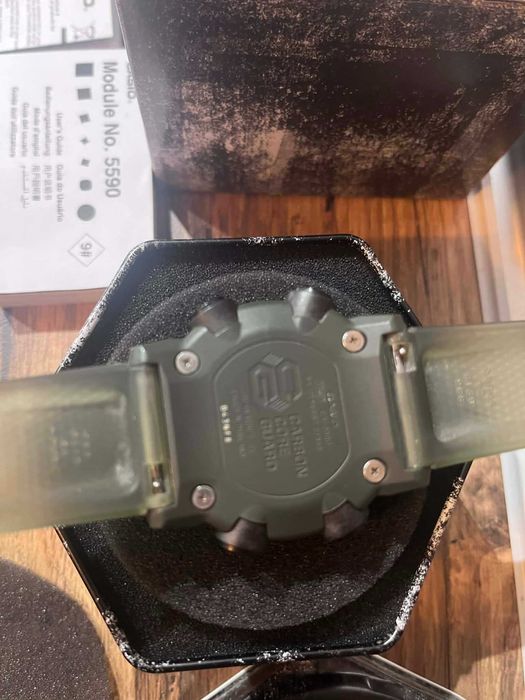 G-Shock часовник