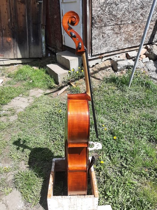 Violoncel 4/4 de vânzare