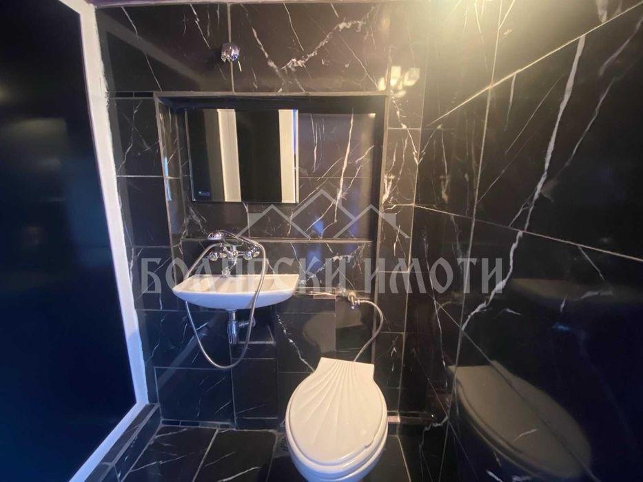 Дава се под наем Офис в Велико Търново, Център - 90 кв.м за 598.23 € - Снимка #8