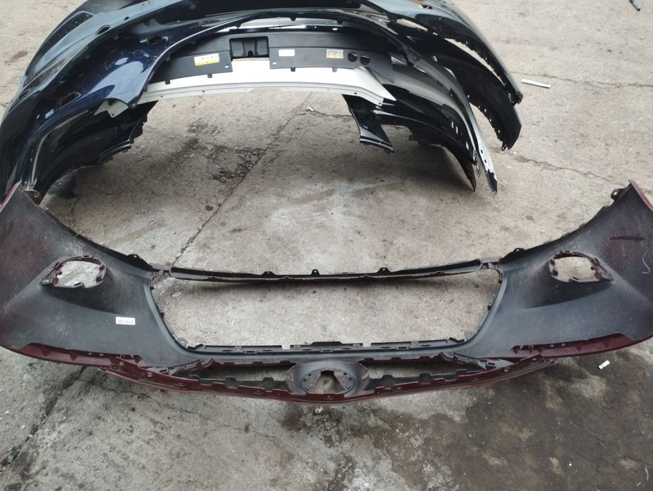 Предна броня за Toyota verso 2013/2018