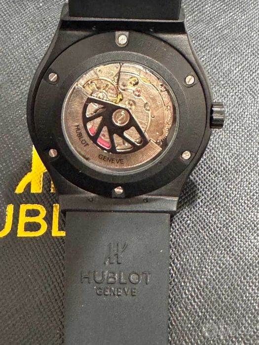 HUBLOT Classic Fusion часы механические