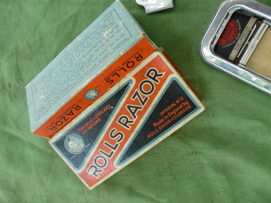 Английска самобръсначка ROLLS RAZOR