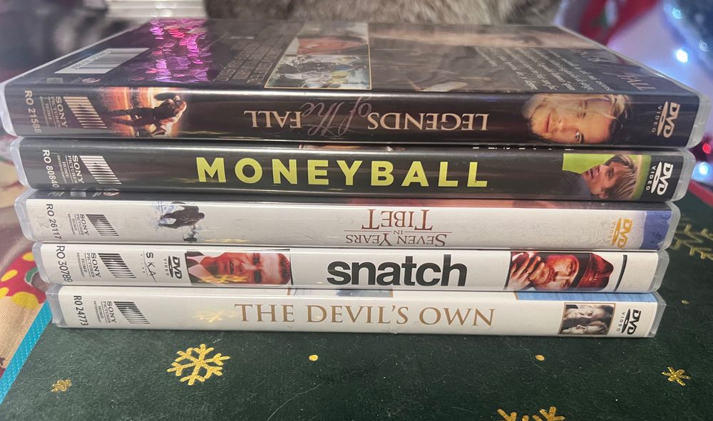 Set de 5 dvd-uri cu filme din Colectia Brad Pitt